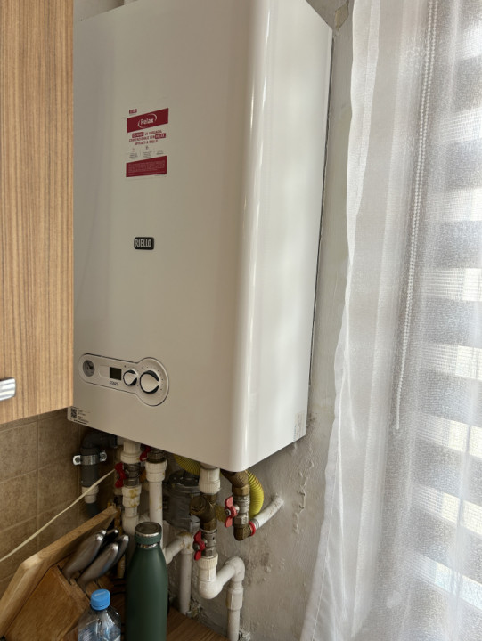 Apartament la cheie cu 3 camere 67mp etaj 1 / parcare zona Terra 