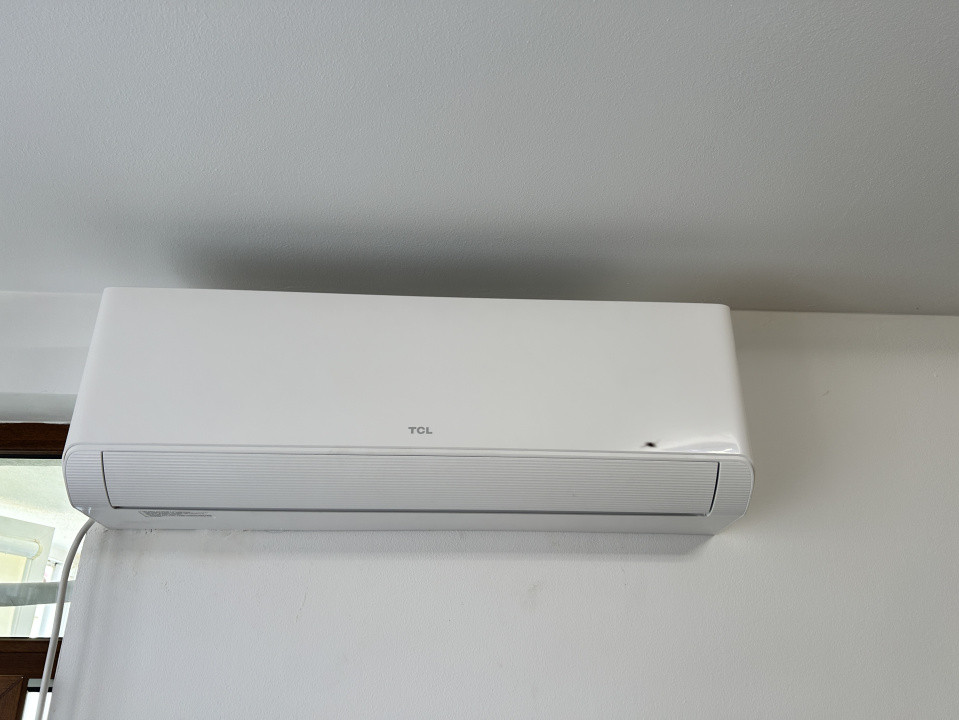 Apartament la cheie cu 3 camere 67mp etaj 1 / parcare zona Terra 