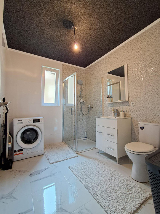 APARTAMENT CU 3 CAMERE,PARCARE INCLUSA,ZONA TERRA