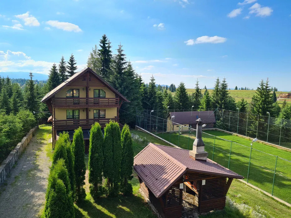  Complex turistic restaurant/pensiune in Belis,  10.000 MP TEREN 