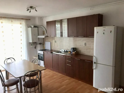 Apartament cu 2 camere, 59 mp, balcon, zona Florilor