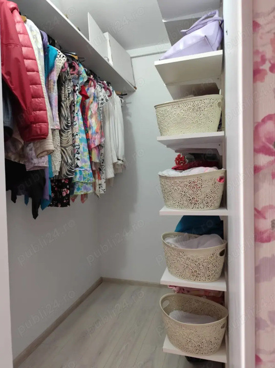 Apartament cu 2 camere, 53 mp, balcon, zona Parcului Poligon