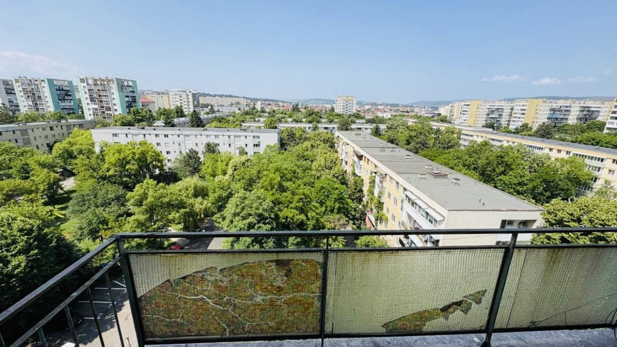 Apartament 2 camere, zona Transylvania College