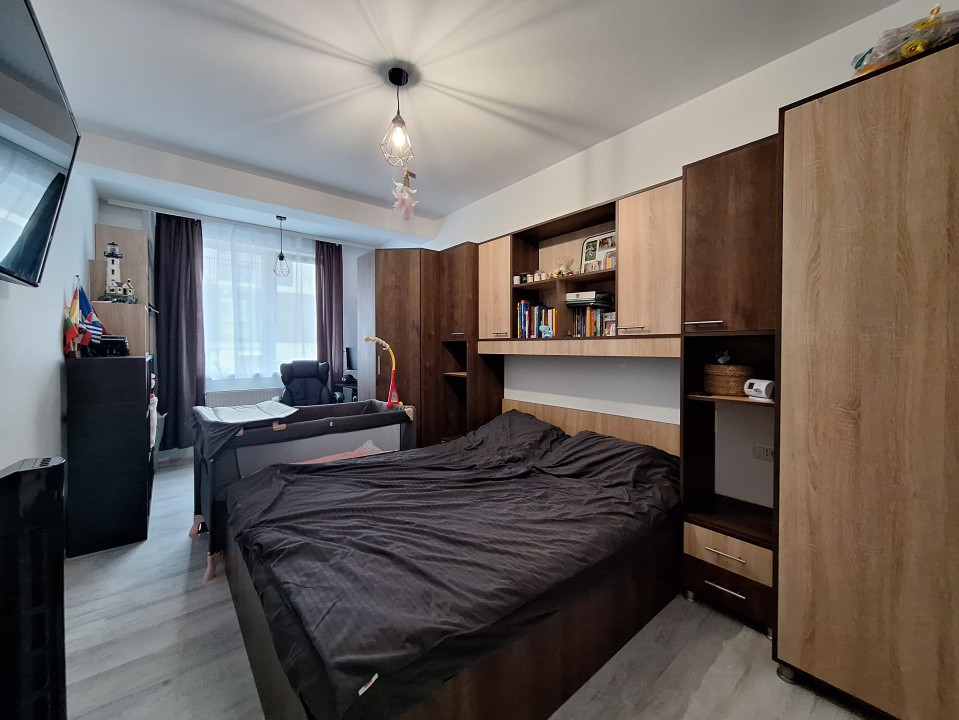 Apartament cu 2 camere, 46 mp, balcon, zona Eroilor