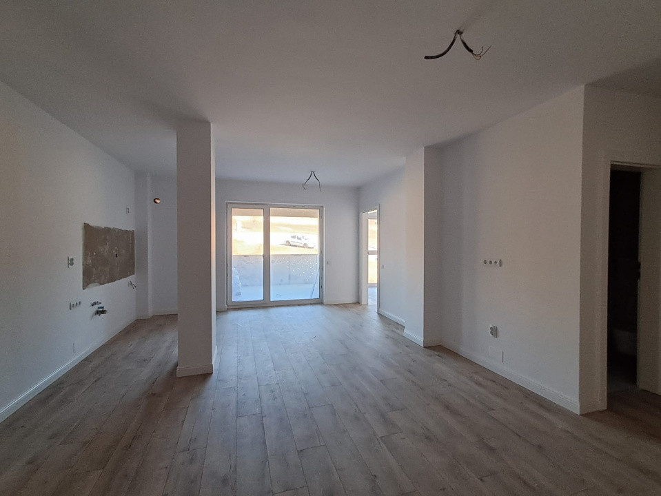 Apartament 2-3 camere finisate, terasă, parcare, TVA inclus, zona Chinteni