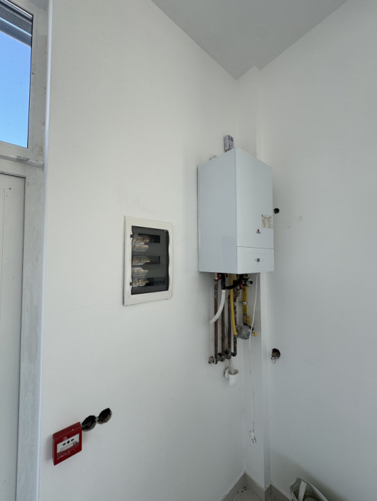 Spațiu comercial, 112 mp utili, vitrină, finisat, zona Podului IRA