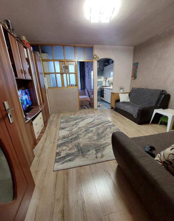 Apartament cu o camera, 31mp, etaj intermediar, zona Facultatii de Mecanica