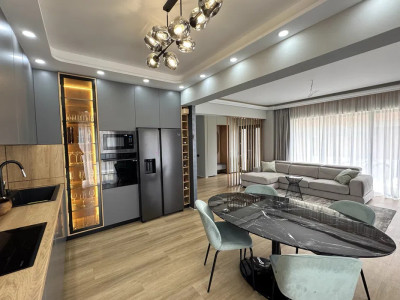 Duplex modern ,170 mp utli , zona Parcul Poligon