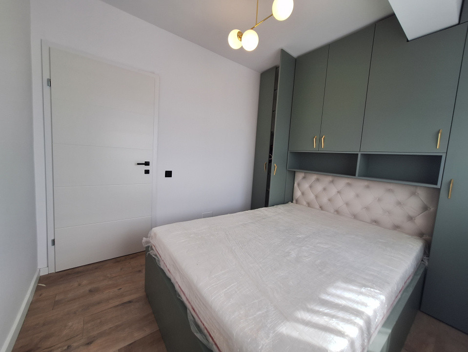 Apartament cu 2 camere, 43 mp, balcon, zona Terra