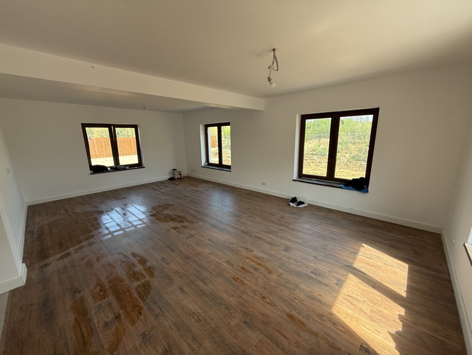 Casa individuala, 143 mp utili, 800 mp teren, Salicea