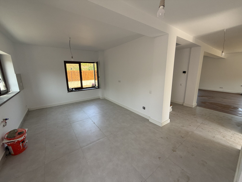 Casa individuala, 143 mp utili, 800 mp teren, Salicea