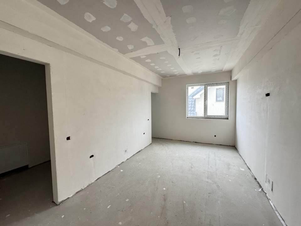 Casa individuala, 120 mp utili, 440 mp teren, Dezmir