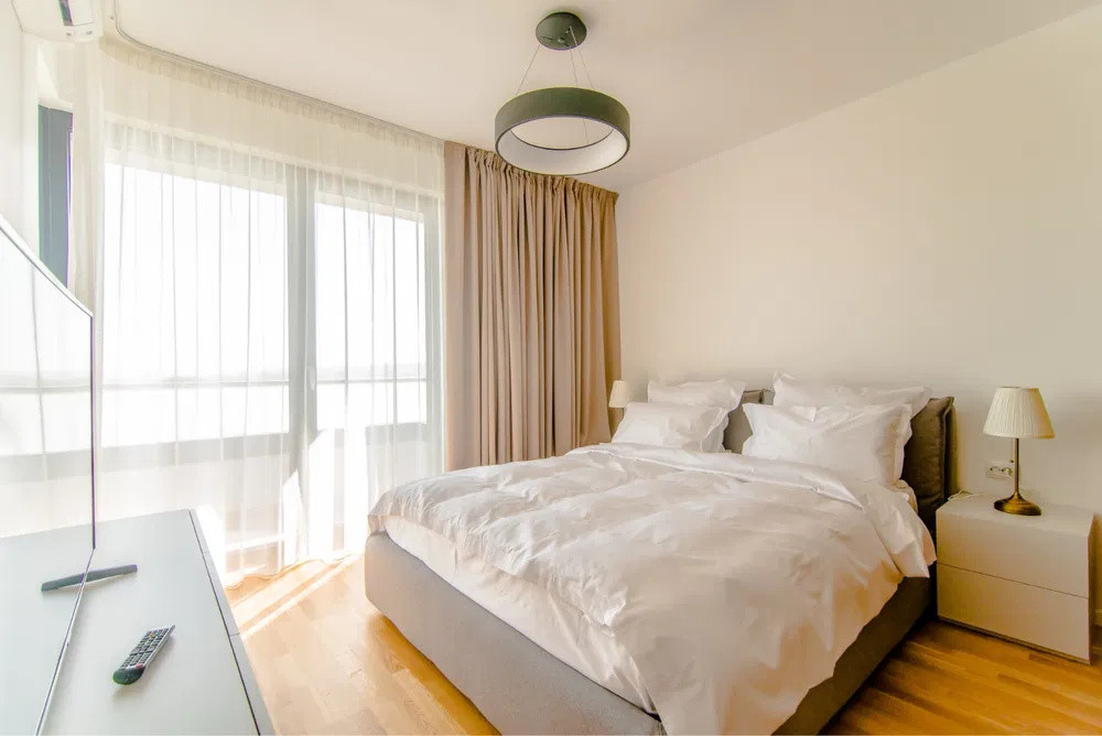 Apartament 1 camera, 37 mp, la cheie, terasă, parcare inclusă, Park Lake