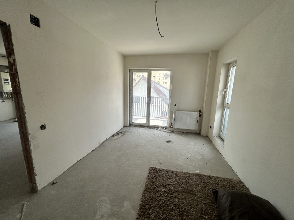 Apartament cu 3 camere 66mp semifinisat New City Eroilor 