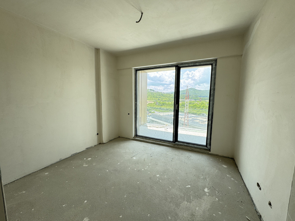 Apartament cu 2 camere finisat, 49 mp, 7 balcon, zona Vivo BMW 