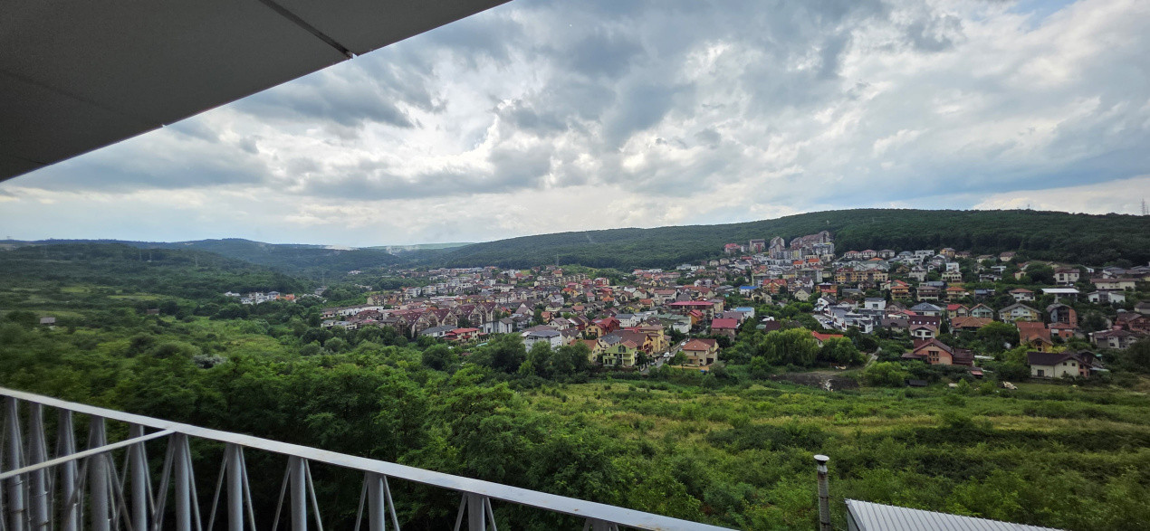 Vânzare spațiu birouri 135 mp, compartimentat, luminos, acces facil