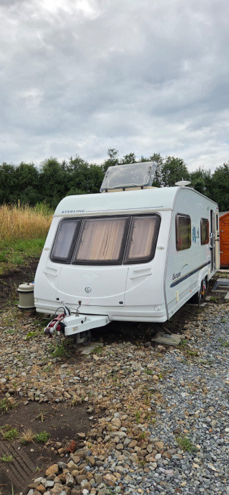 TEREN CU RULOTA FUNCTIONALA 924mp front 34ml 