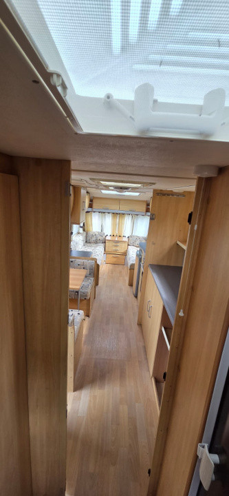 TEREN CU RULOTA FUNCTIONALA 924mp front 34ml 