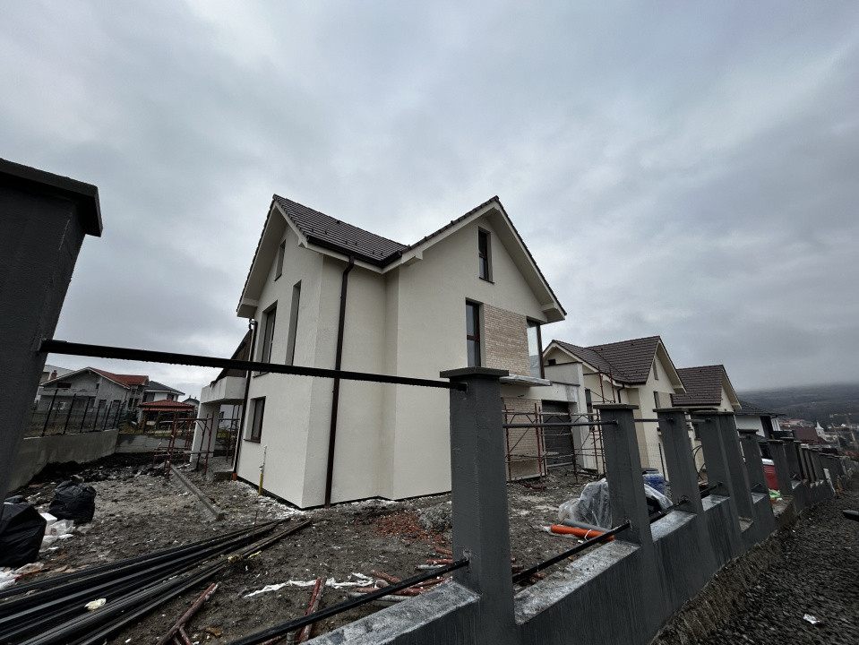 Casa individuala in Chinteni cu garaj 145mp utili si 538mp teren 