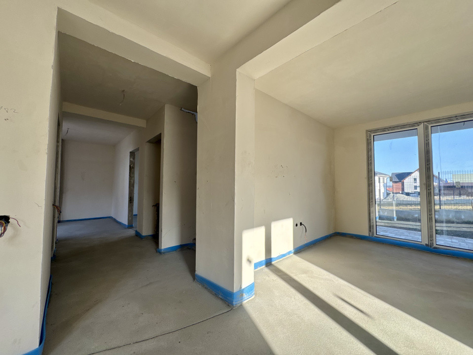 Casă cu garaj, 150 mp, 400 mp teren, CF disponibil, Chinteni