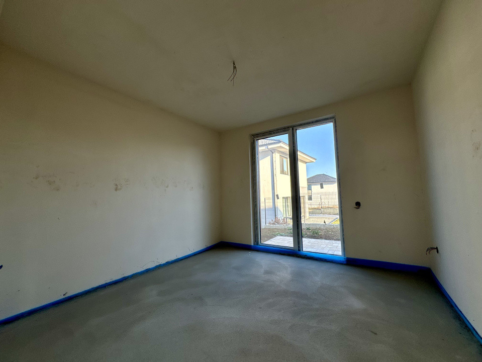 Casă cu garaj, 150 mp, 400 mp teren, CF disponibil, Chinteni