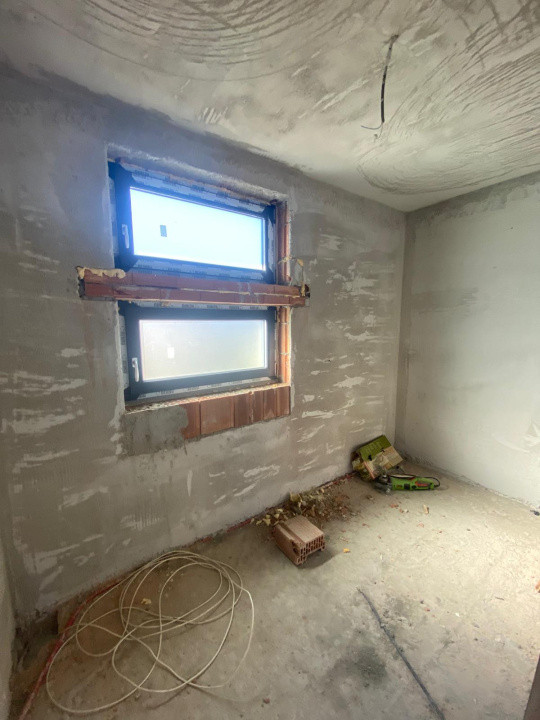 INVESTITIE! Casa 235 mp utili - 5 camere - garaj , Jucu de sus!