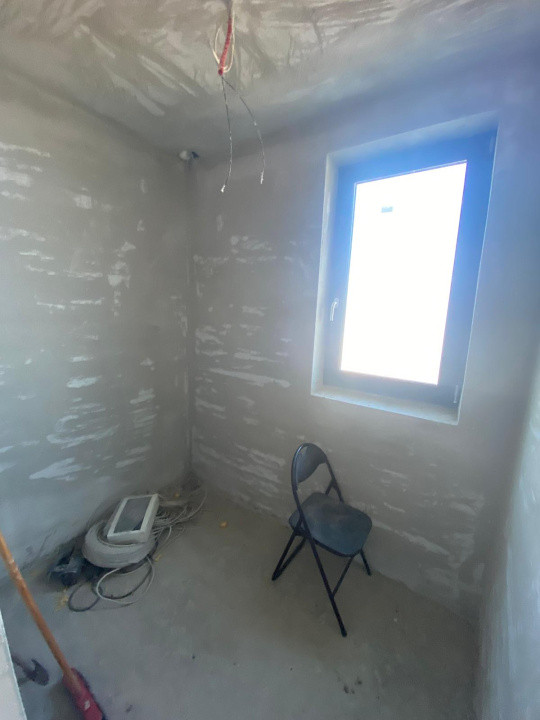 INVESTITIE! Casa 235 mp utili - 5 camere - garaj , Jucu de sus!