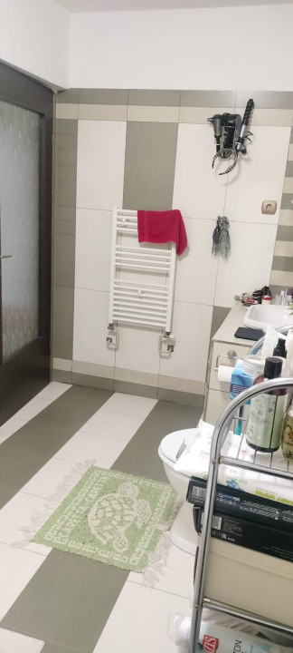 Casa tip duplex 125 mp utili - 4 camere - curte - zona Muzeul Apei, Floresti!