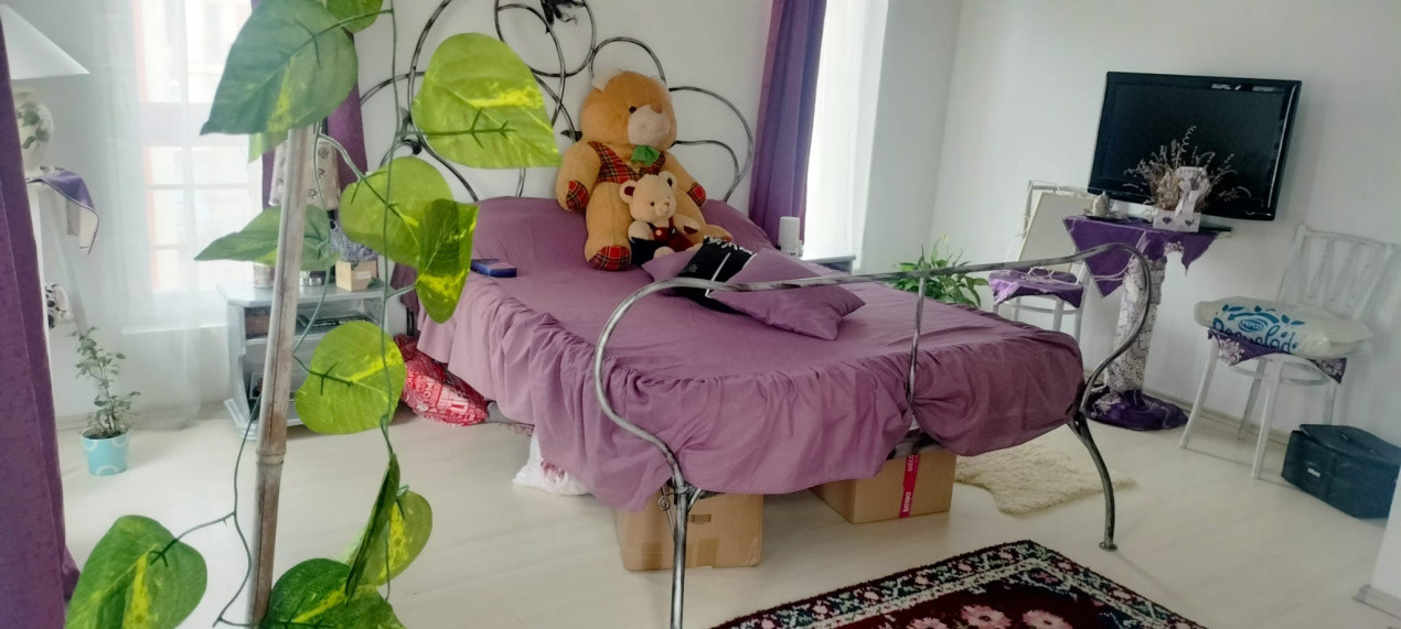 Casa tip duplex 125 mp utili - 4 camere - curte - zona Muzeul Apei, Floresti!