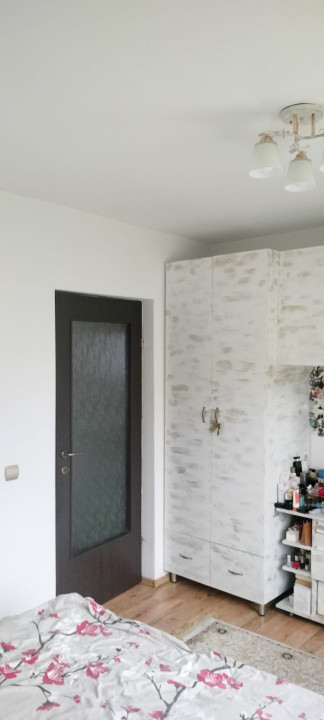 Casa tip duplex 125 mp utili - 4 camere - curte - zona Muzeul Apei, Floresti!