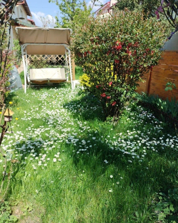 Casa tip duplex 125 mp utili - 4 camere - curte - zona Muzeul Apei, Floresti!