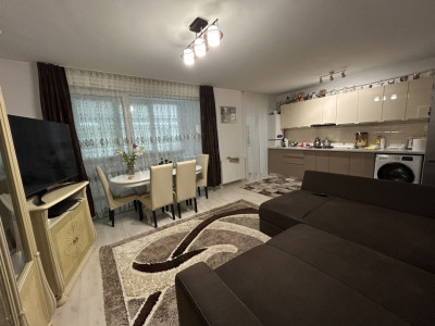 Apartament 2 camere, semidecomandat, mobilat/utilat cu grădină, zona Eroilor 