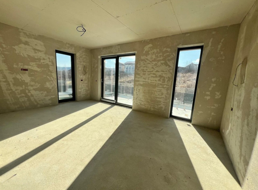 Casa individuala, 254mp utili, 415mp teren, Europa