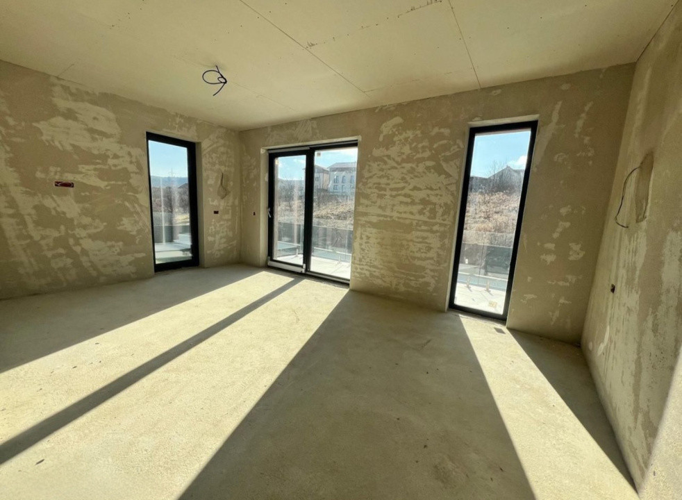 Casa individuala, 254mp utili, 415mp teren, Europa