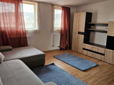 apartament decomandat cu 1 camera,zona Ioan Rus