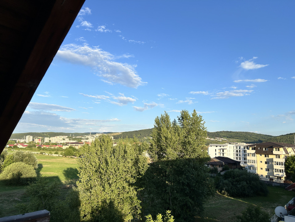 Apartament cu 3 camere 77.8 mp utili plus terasa zona Tineretului 