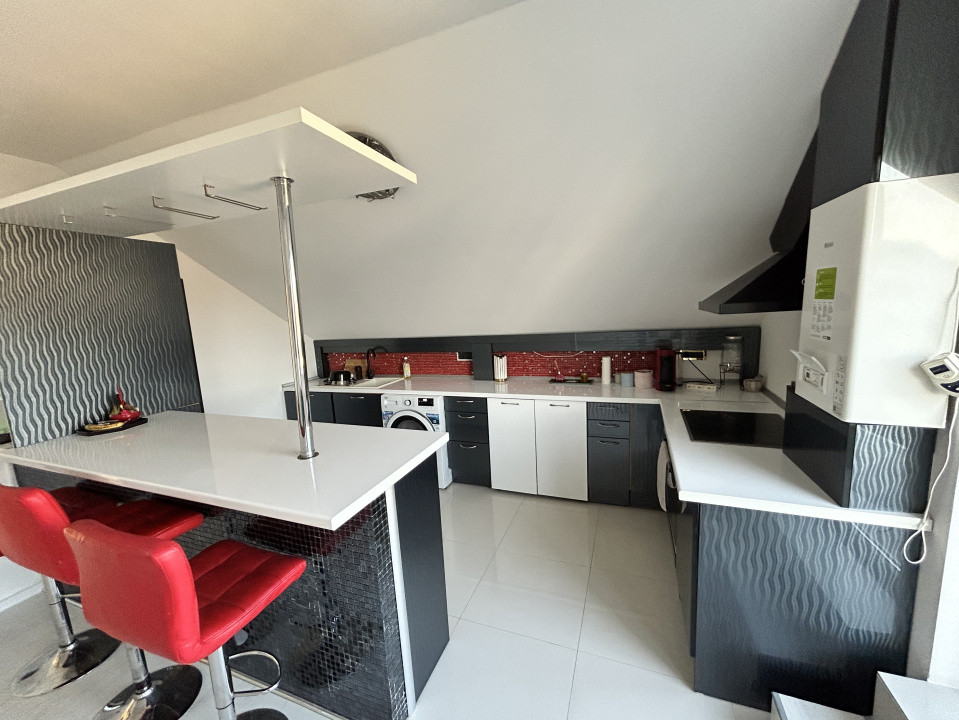 Apartament cu 3 camere 77.8 mp utili plus terasa zona Tineretului 