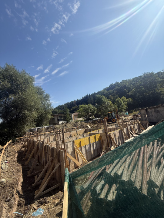 Casă cu garaj – 111 mp utili | Garaj 20mp | Teren 350 mp |  strada Tautiului!