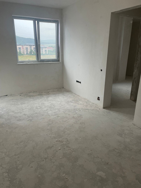 Apartament de 3 camere, 54mp utili, parcare, zona Somesului