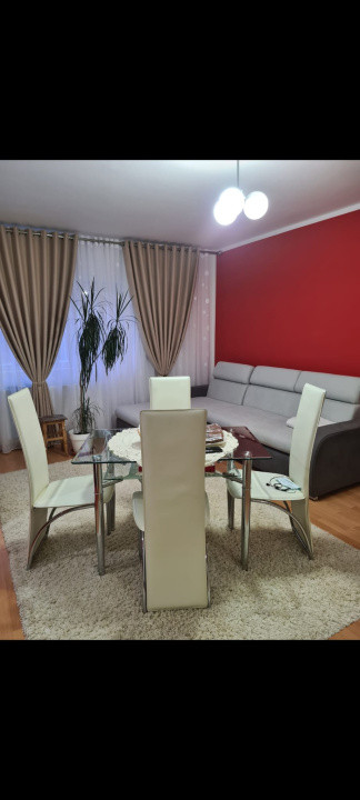 Apartament 2 camere, posibilitate preluare chiriasi, zona centrala, parcare 
