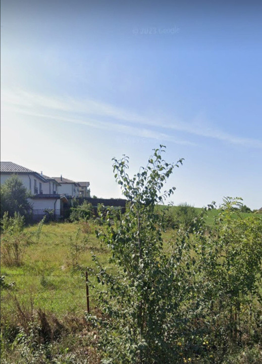 Teren intravilan de vanzare, Sopor, 1356 mp, utilitati, 2 fronturi