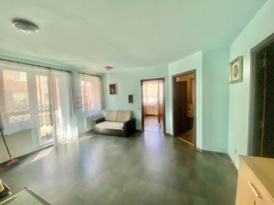 Apartament de 3 camere de inchiriat, 2 balcoane, Floresti