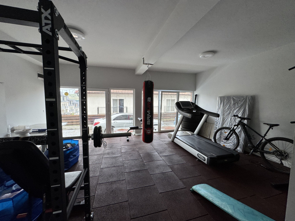 Casa individuala cuplata ,172 mp utili , zona Teilor 