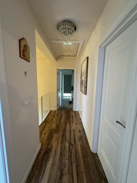 Casa individuala cuplata ,172 mp utili , zona Teilor 