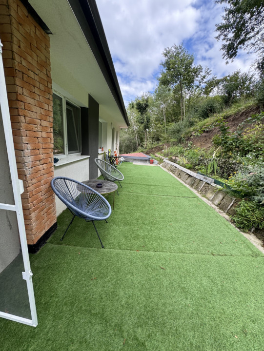 Casa individuala cuplata ,172 mp utili , zona Teilor 