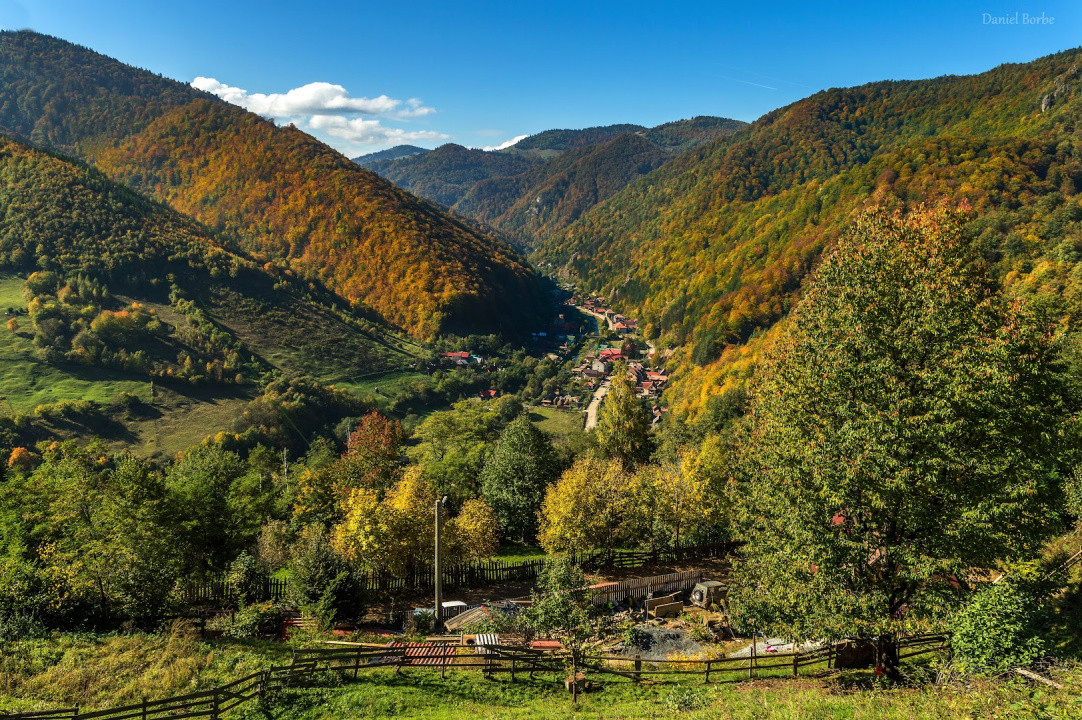 Teren intravilan, 4600mp, Oportunitate de investiție, Valea Ierii 