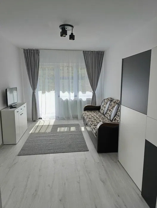 Apartament de 1 camera, ideal pt INVESTITIE, 37 mp, etaj 1, zona Terra