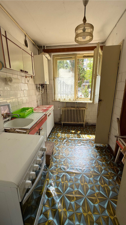 Apartament RENOVABIL de 2 camere in zona hotel Royal