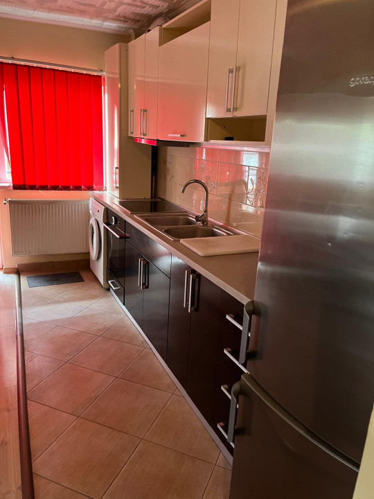 Apartament cu 2 camere decomanda, 53 mp, cu parcare, bloc nou, zona Calea Turzii