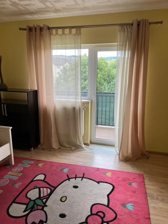 Apartament cu 2 camere decomanda, 53 mp, cu parcare, bloc nou, zona Calea Turzii